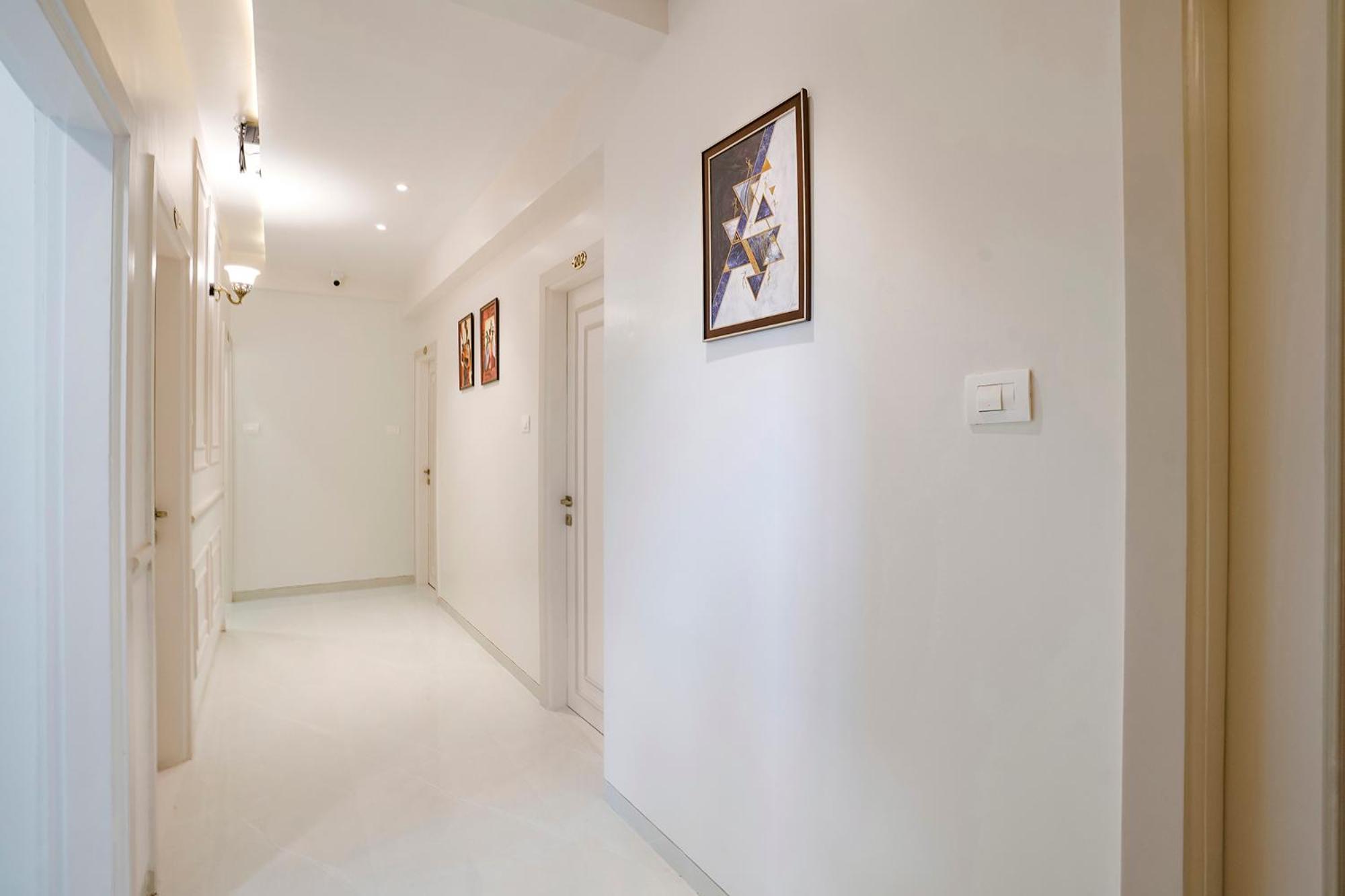 Fabhotel The Mint Mumbai Bagian luar foto