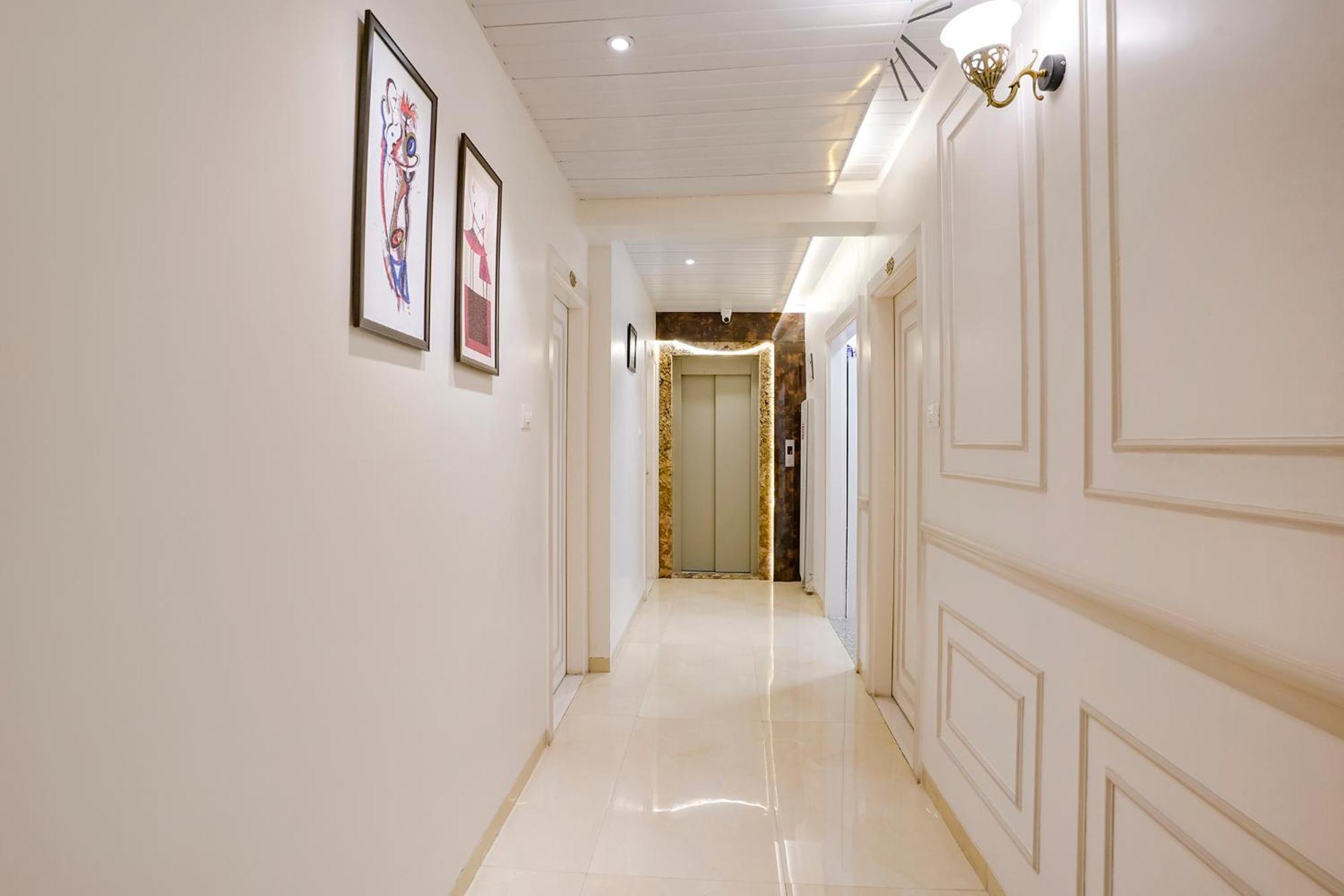 Fabhotel The Mint Mumbai Bagian luar foto